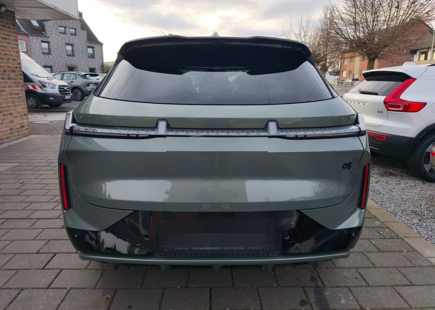 Lynk&Co 08 More 1.5 T PHEV 257 KW El. Panodach Navi Lede foto 5