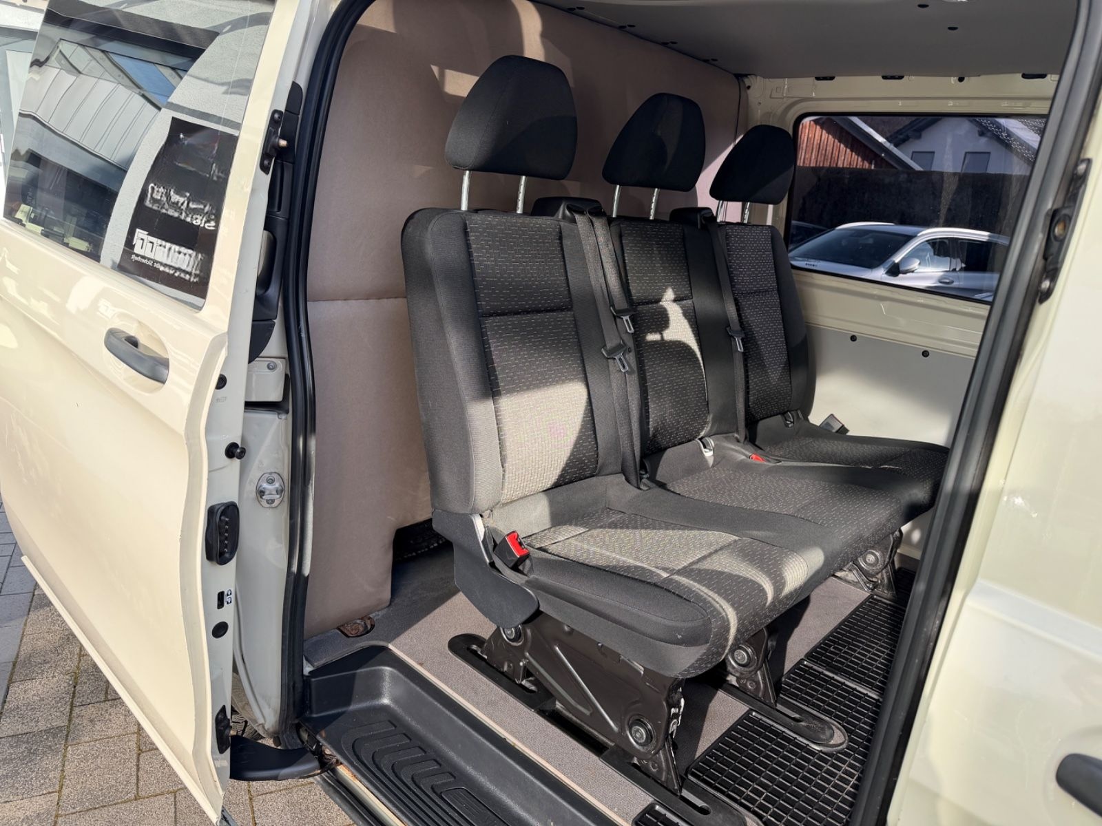 Mercedes-Benz Vito Mixto 114 CDI BT lang 5-Sitzer*AHK*SHZ*PDC foto 16