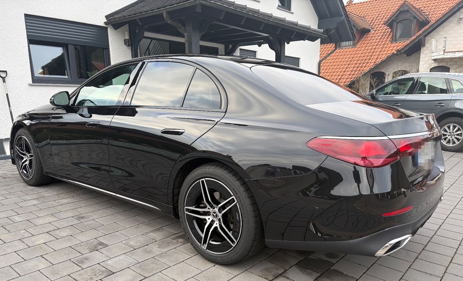 Mercedes-Benz E 200 Lim. AMG Line.Autom.LED.Navi.Garantie.TOP! foto 4
