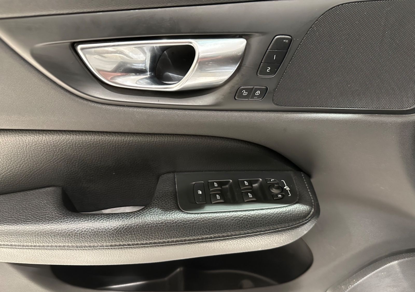 Volvo V60 Kombi Inscription foto 13