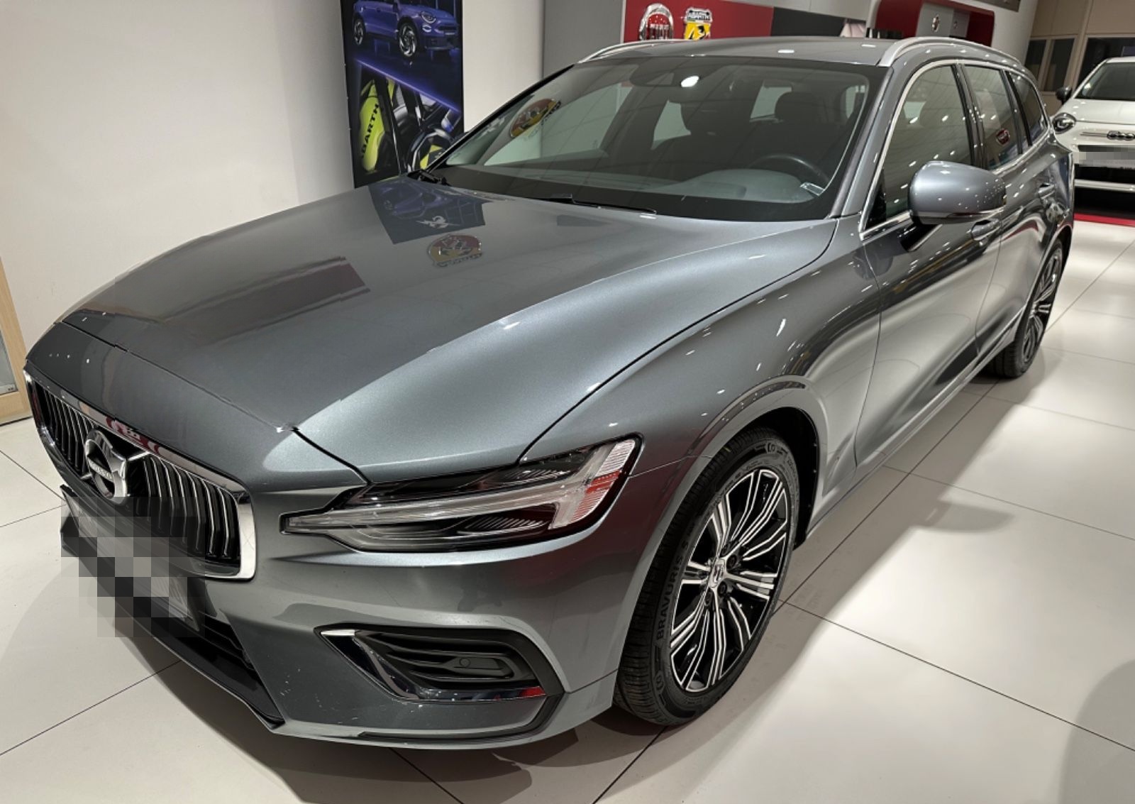 Volvo V60 Kombi Inscription foto 3