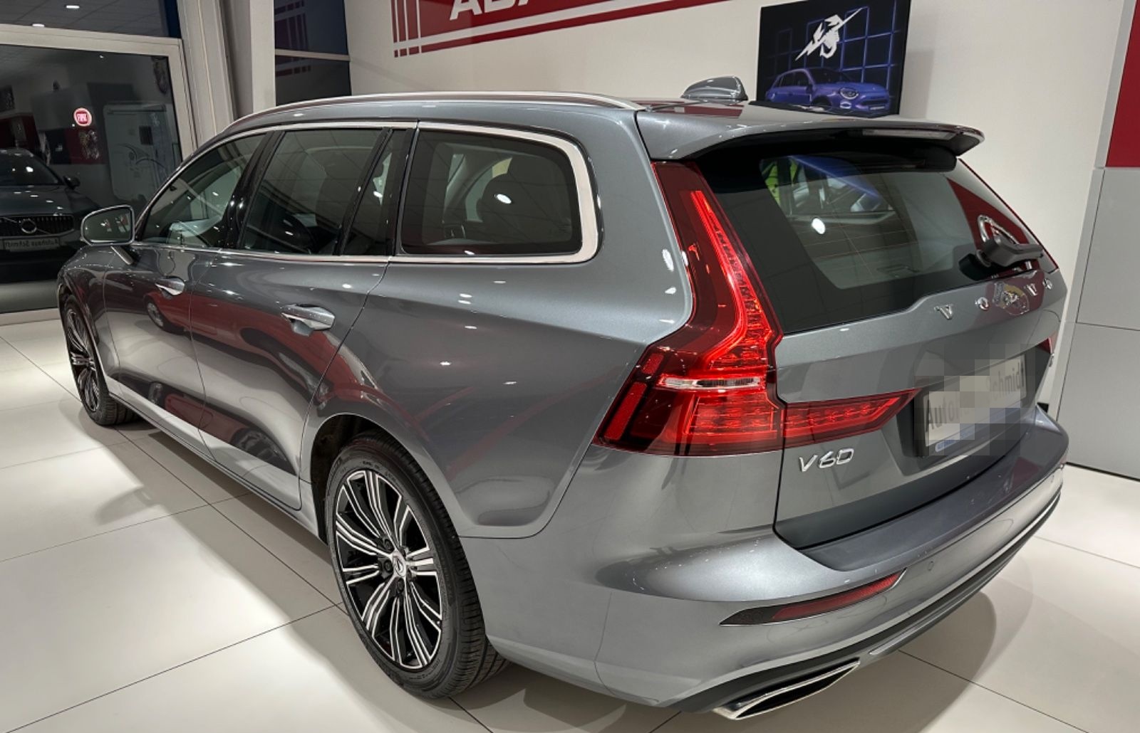 Volvo V60 Kombi Inscription foto 6