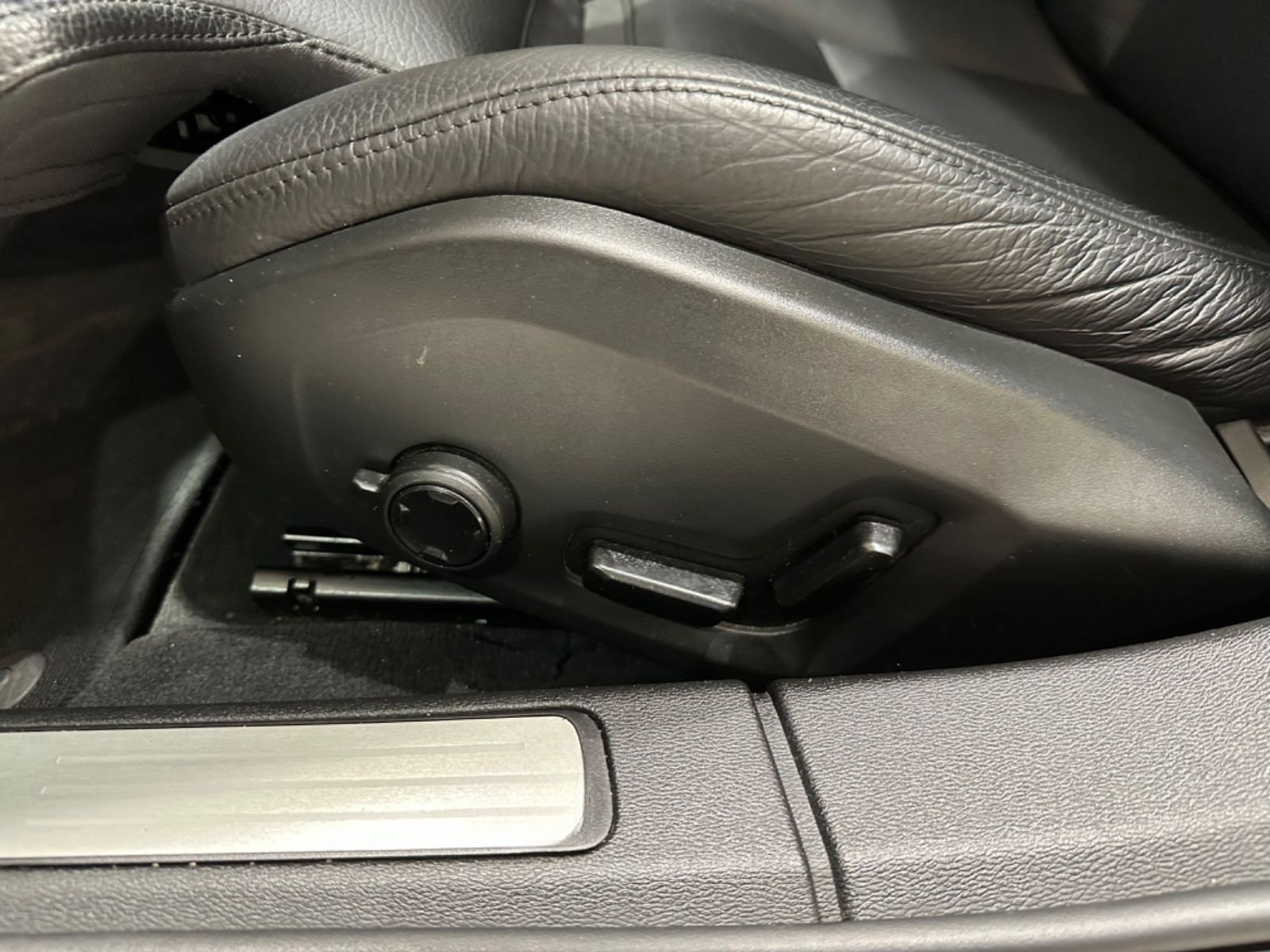 Volvo V60 Kombi Inscription foto 10