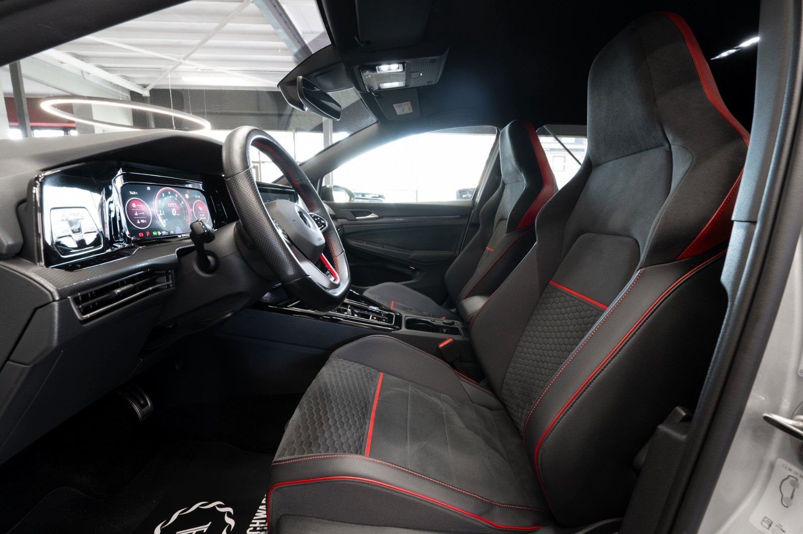 Volkswagen Golf 8 GTI Clubsport|BLACK STYLE|NAVI|19-ZOLL foto 11