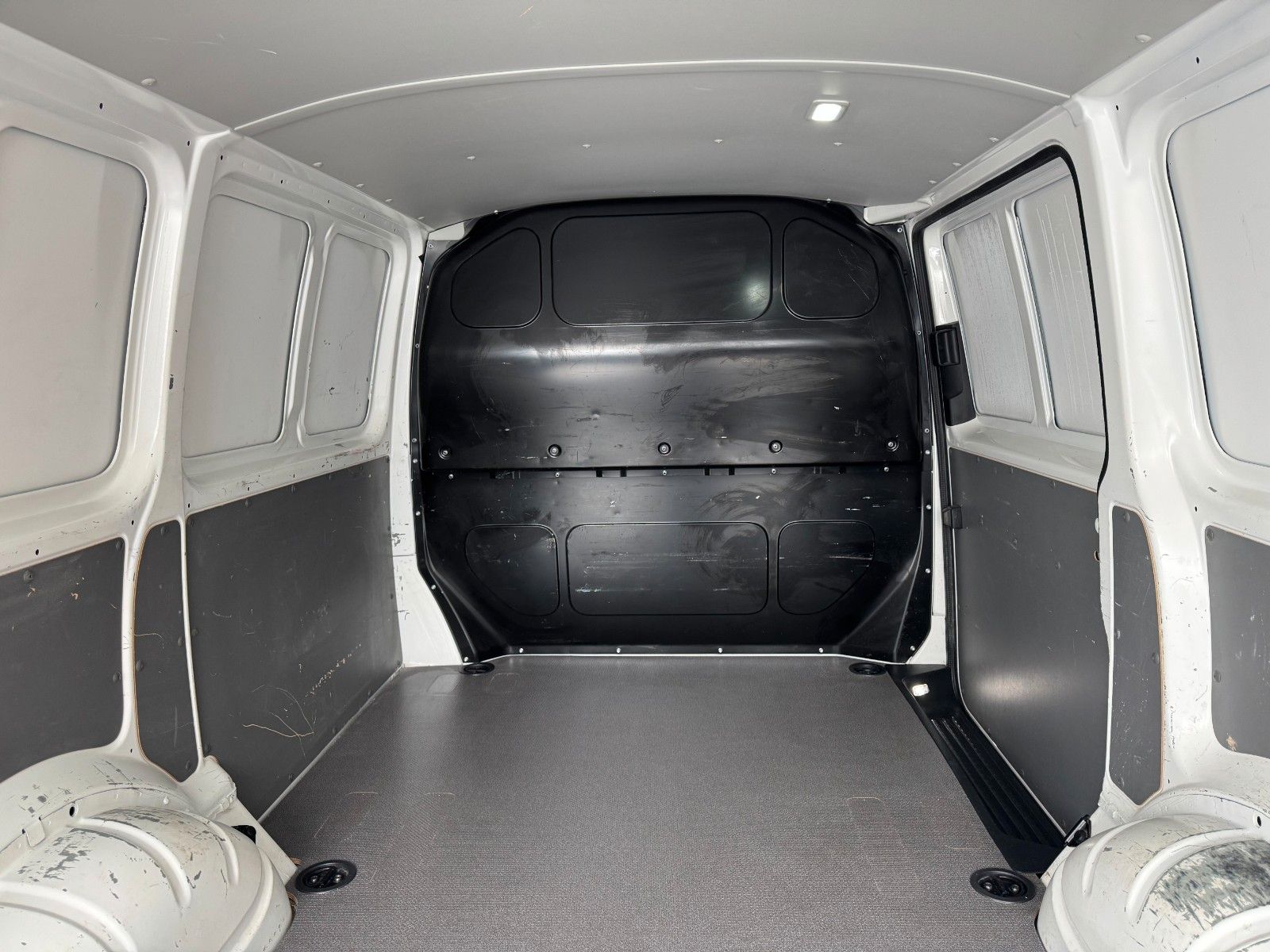 Volkswagen T6.1 2.0TDi,Kasten,Klima,Sitzhzg,PDC,1.Hd foto 17