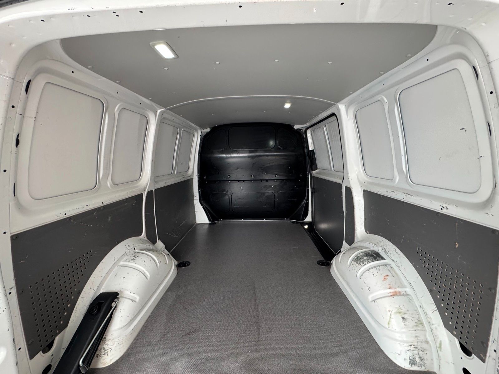 Volkswagen T6.1 2.0TDi,Kasten,Klima,Sitzhzg,PDC,1.Hd foto 18