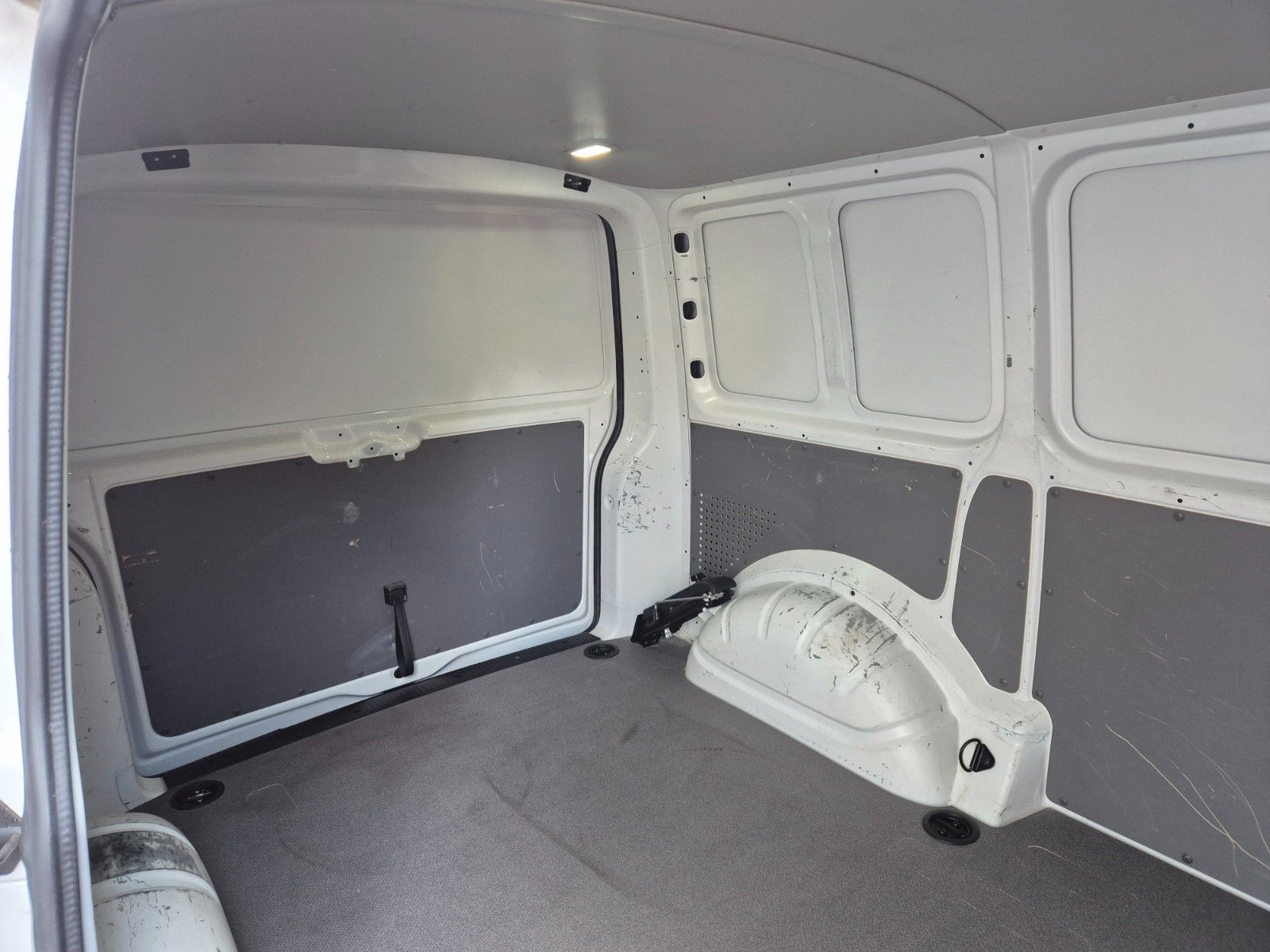 Volkswagen T6.1 2.0TDi,Kasten,Klima,Sitzhzg,PDC,1.Hd foto 20