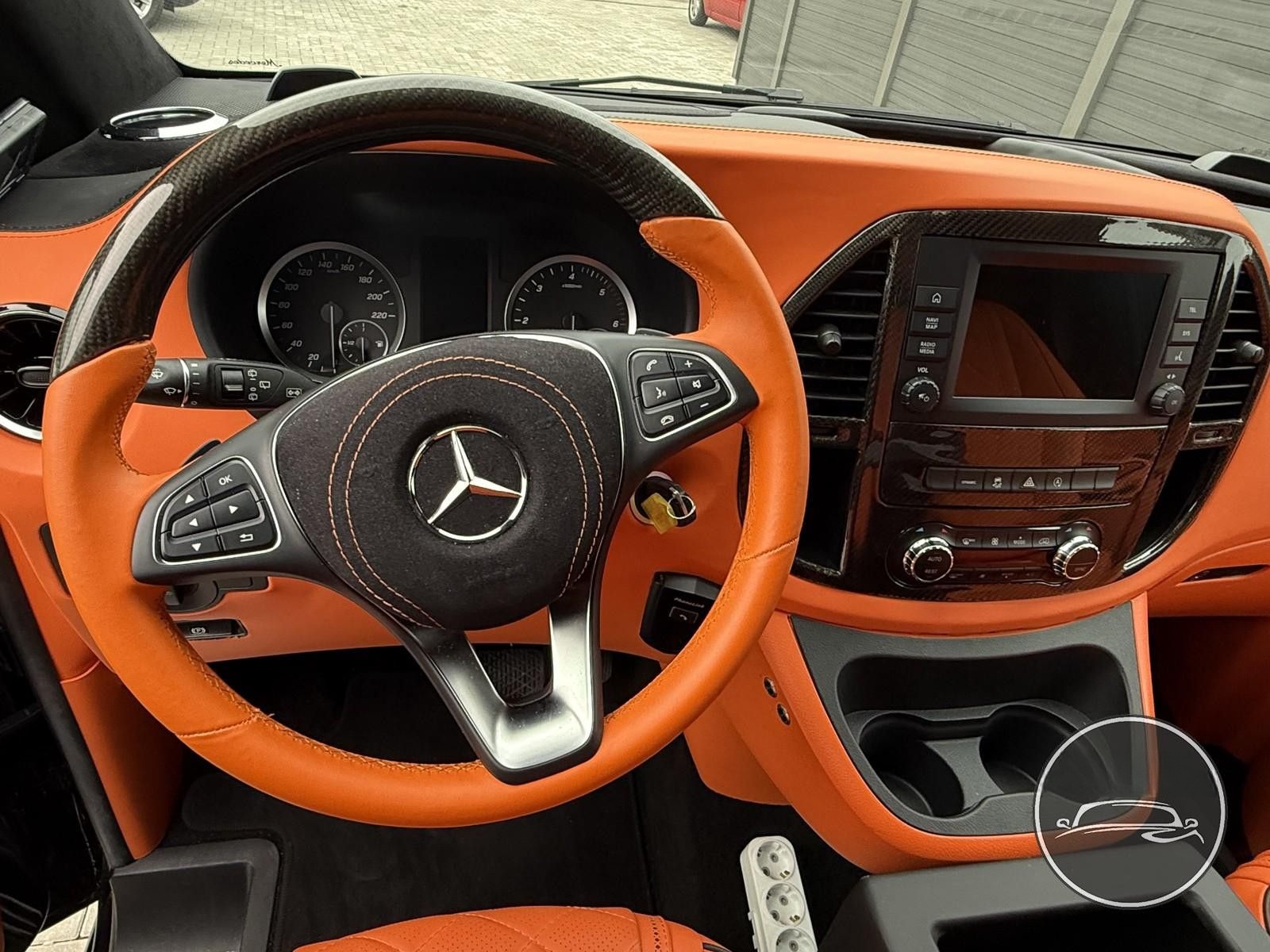 Mercedes-Benz V-Klasse Extralang VIP Umbau TV Massage PS5 foto 12