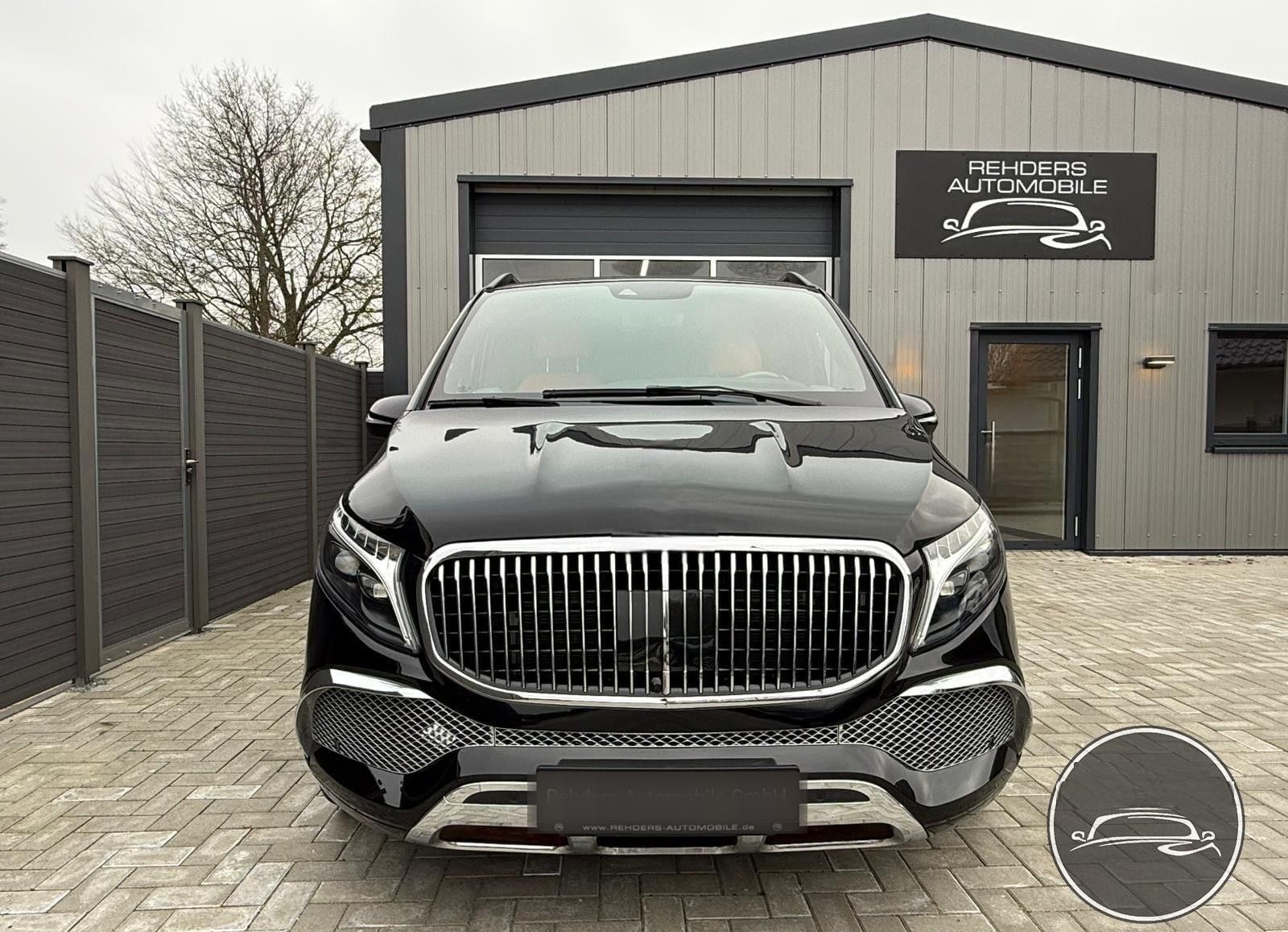 Mercedes-Benz V-Klasse Extralang VIP Umbau TV Massage PS5 foto 3