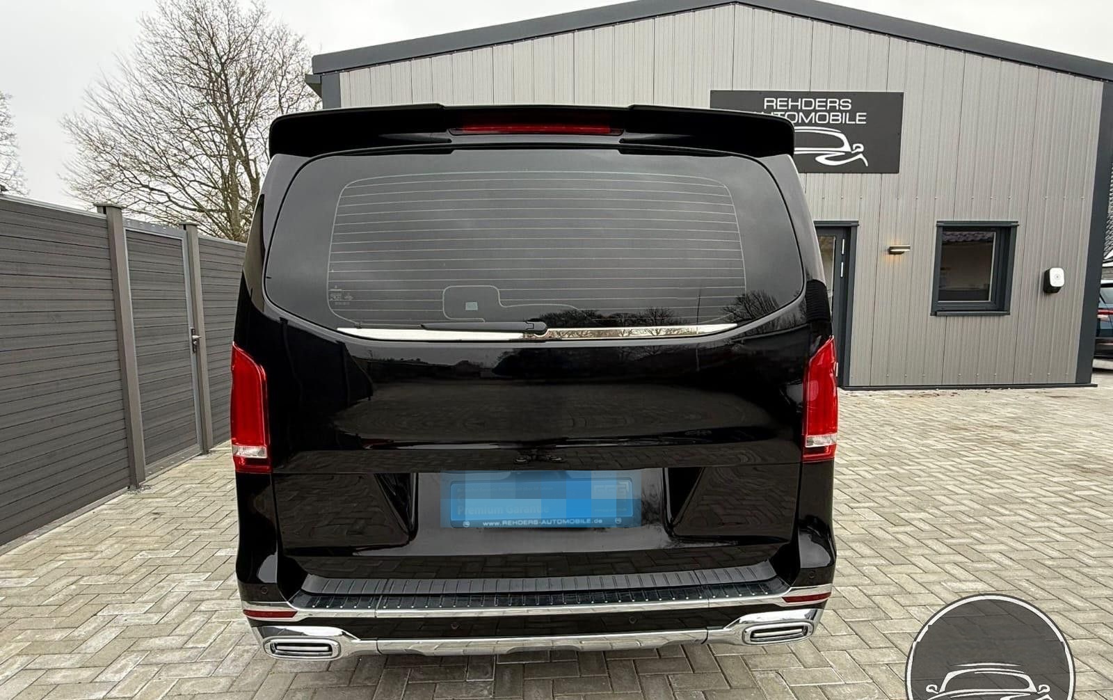 Mercedes-Benz V-Klasse Extralang VIP Umbau TV Massage PS5 foto 8