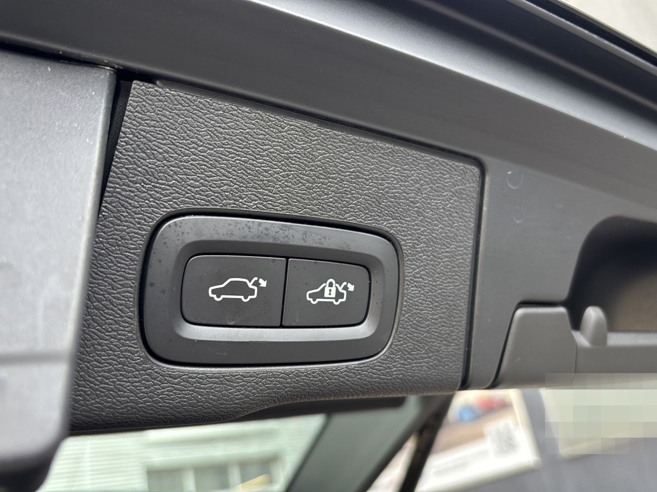 Volvo XC 60 Momentum Pro 2WD Bluetooth Navi LED Klima foto 23