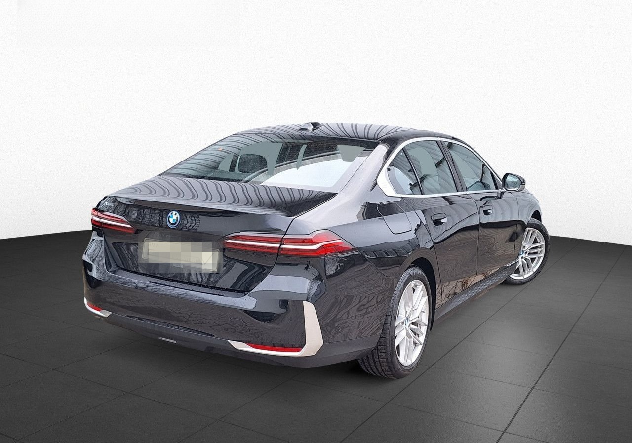 BMW 550e xDrive DA-Pro,HUD,PA+,HK,KomfortSitz,Fw-Pro foto 9