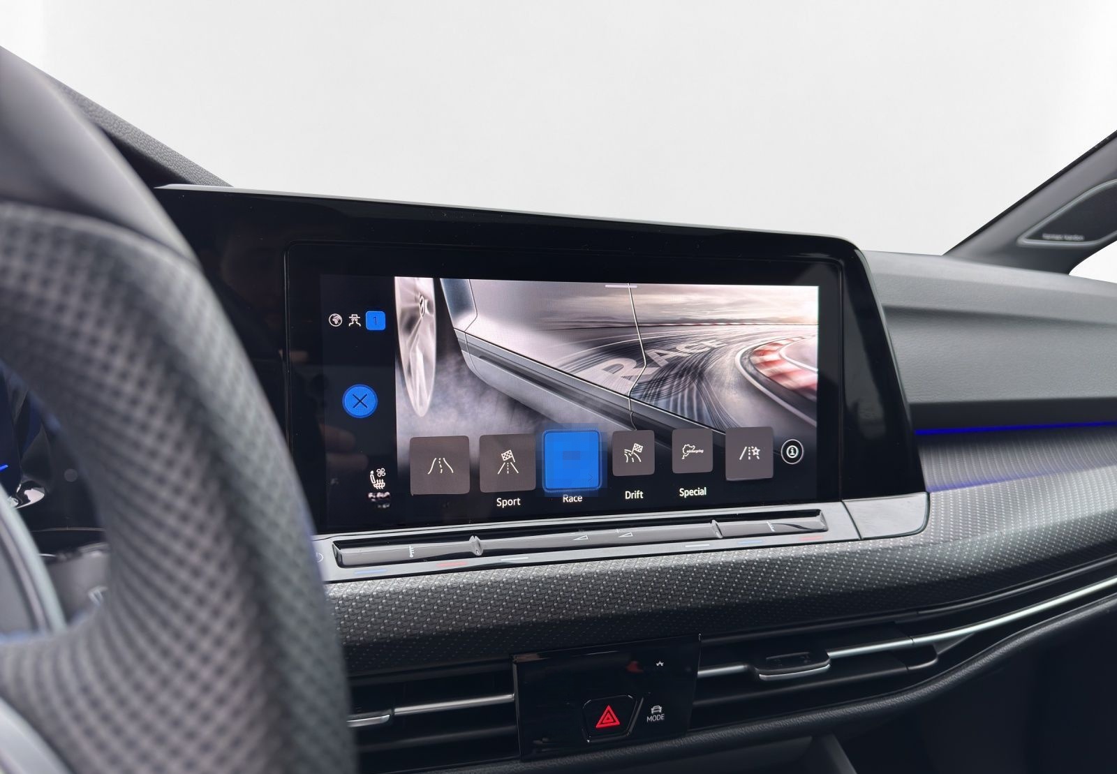 Volkswagen Golf R BLACK STYLE LM19 LEDER V-MAX PANO HARMAN foto 13