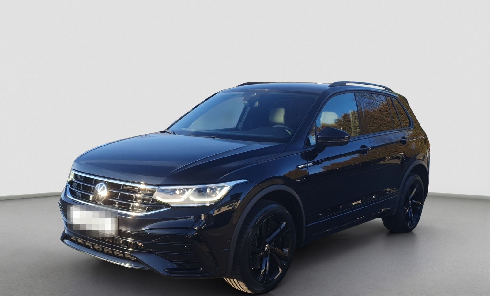 Volkswagen Tiguan 2.0TDI*4M*R-LINE-BLACK*AHK*NAV*MATRIX*DCC foto 2