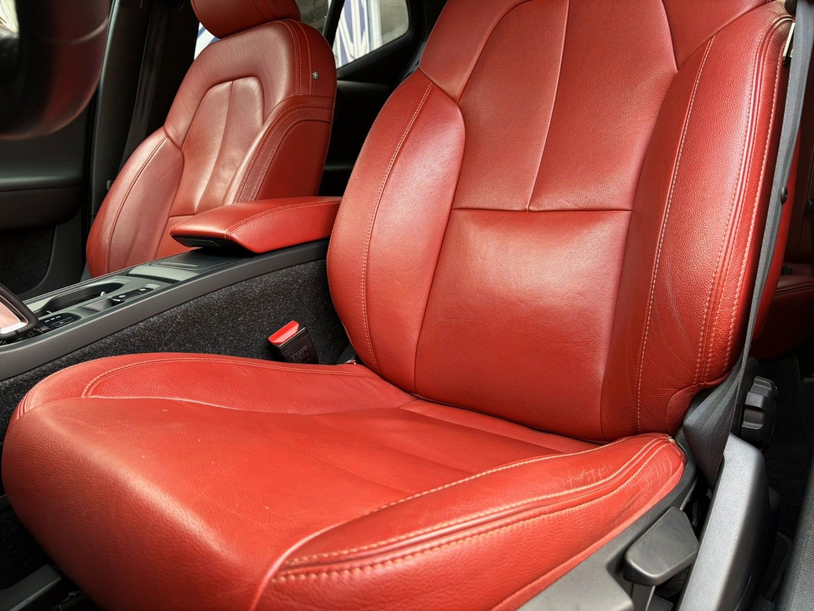 Volvo XC 40 XC40 Momentum AWD foto 13