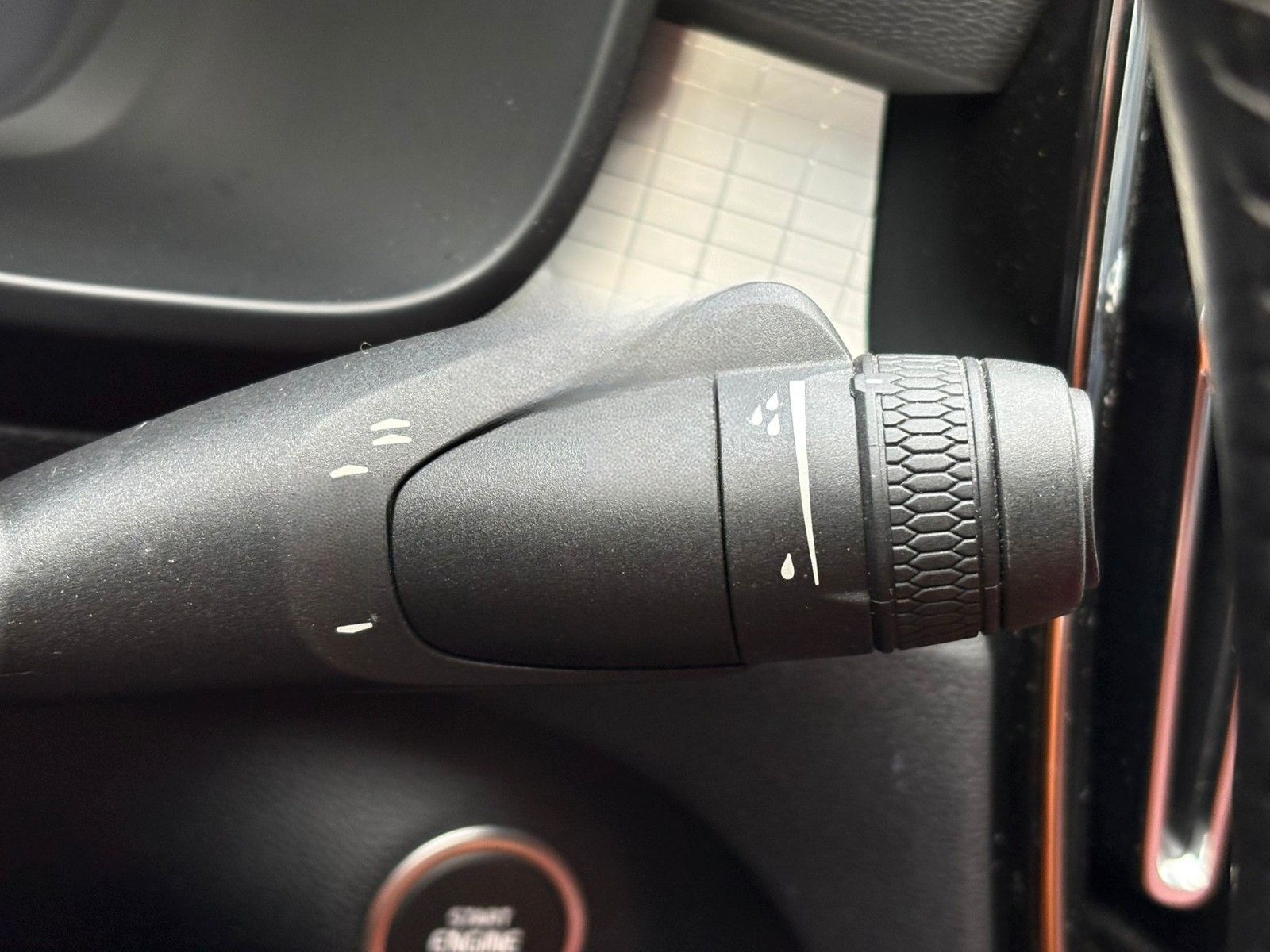 Volvo XC 40 XC40 Momentum AWD foto 25