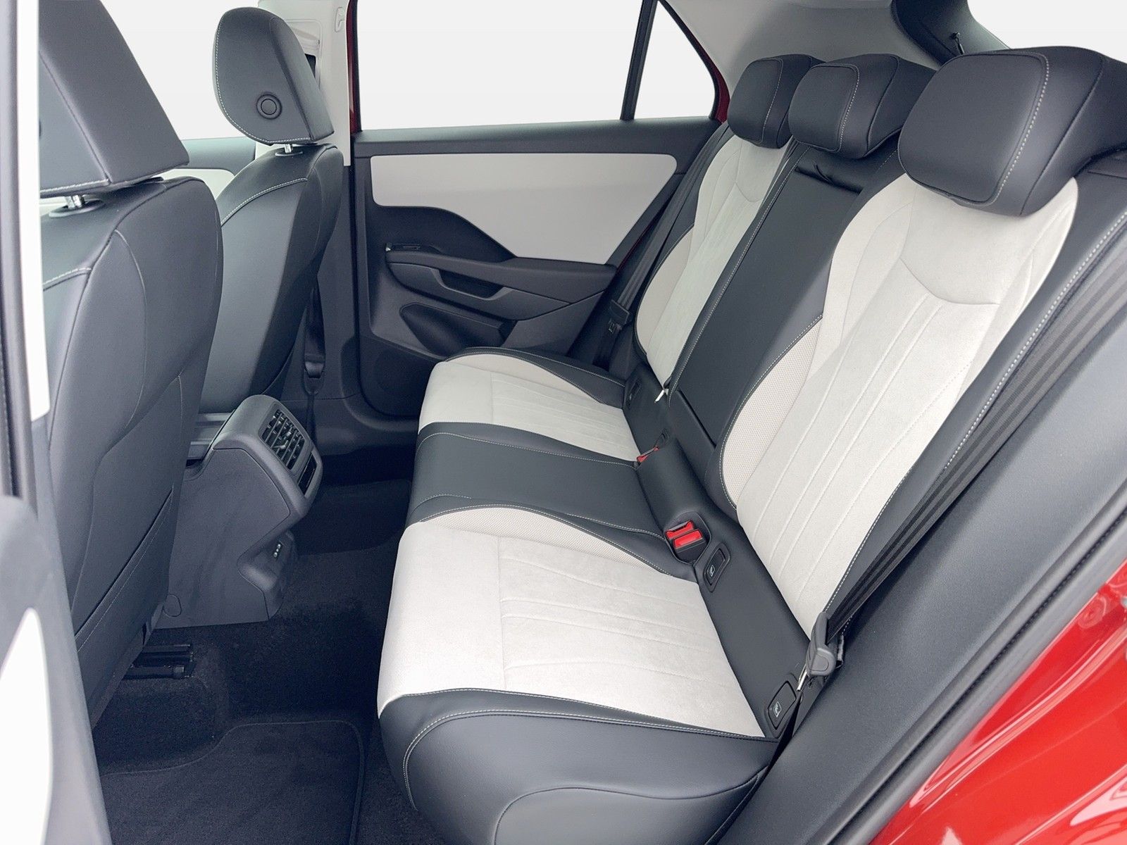 Volkswagen T-Roc 1.5 eTSI 110 kW Style AHK PDC Shzg foto 10