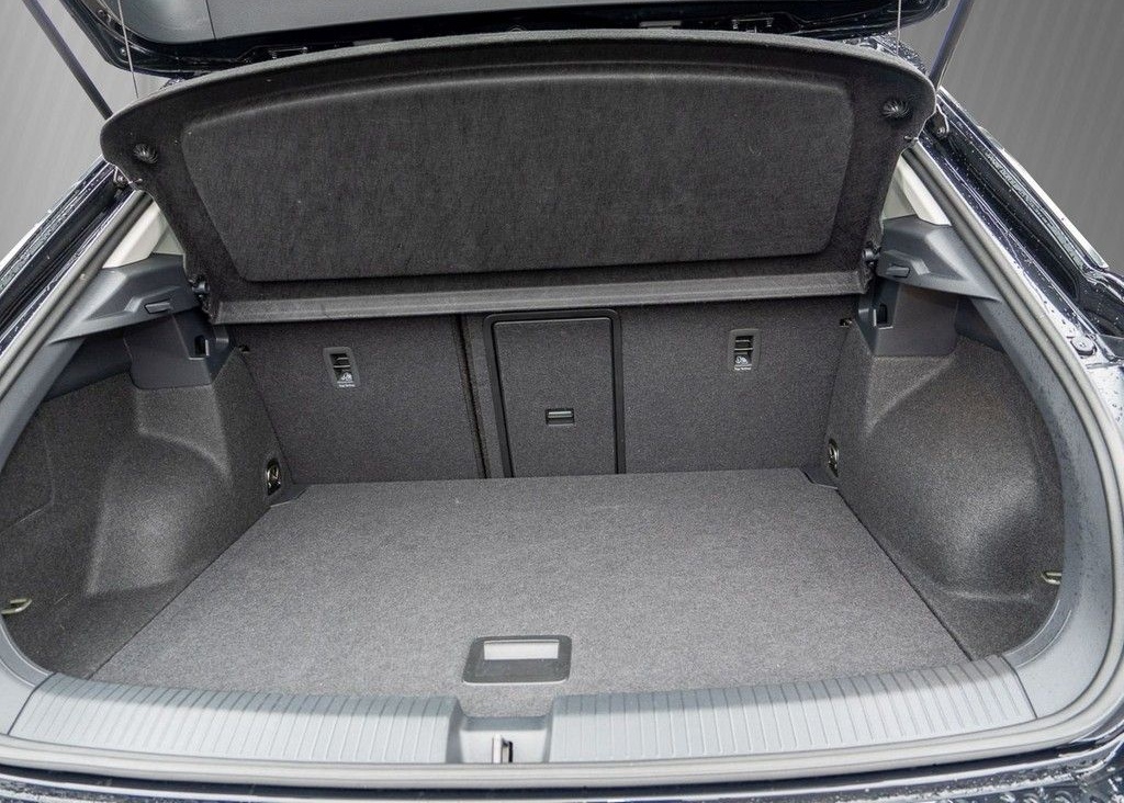 Volkswagen T-Roc 1.0 TSI Style Rear-View, AHK, WWV foto 7