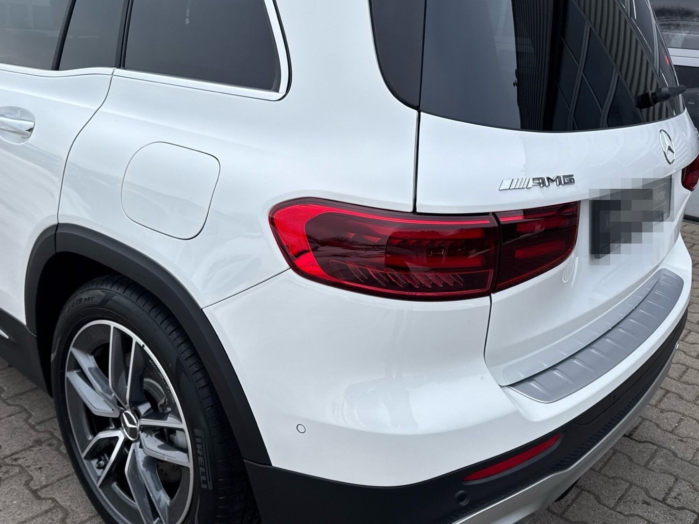 Mercedes-Benz GLB 35 AMG 4M Multibeam 7-Sitzer Kamera MBUX AHK foto 18