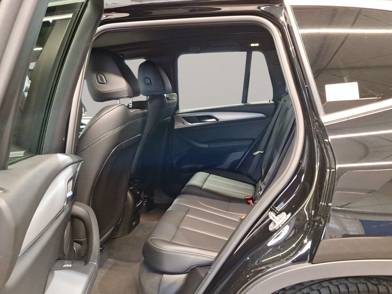 BMW X3 xDrive20d Navi Kamera Pano.Dach Sportsitze foto 6