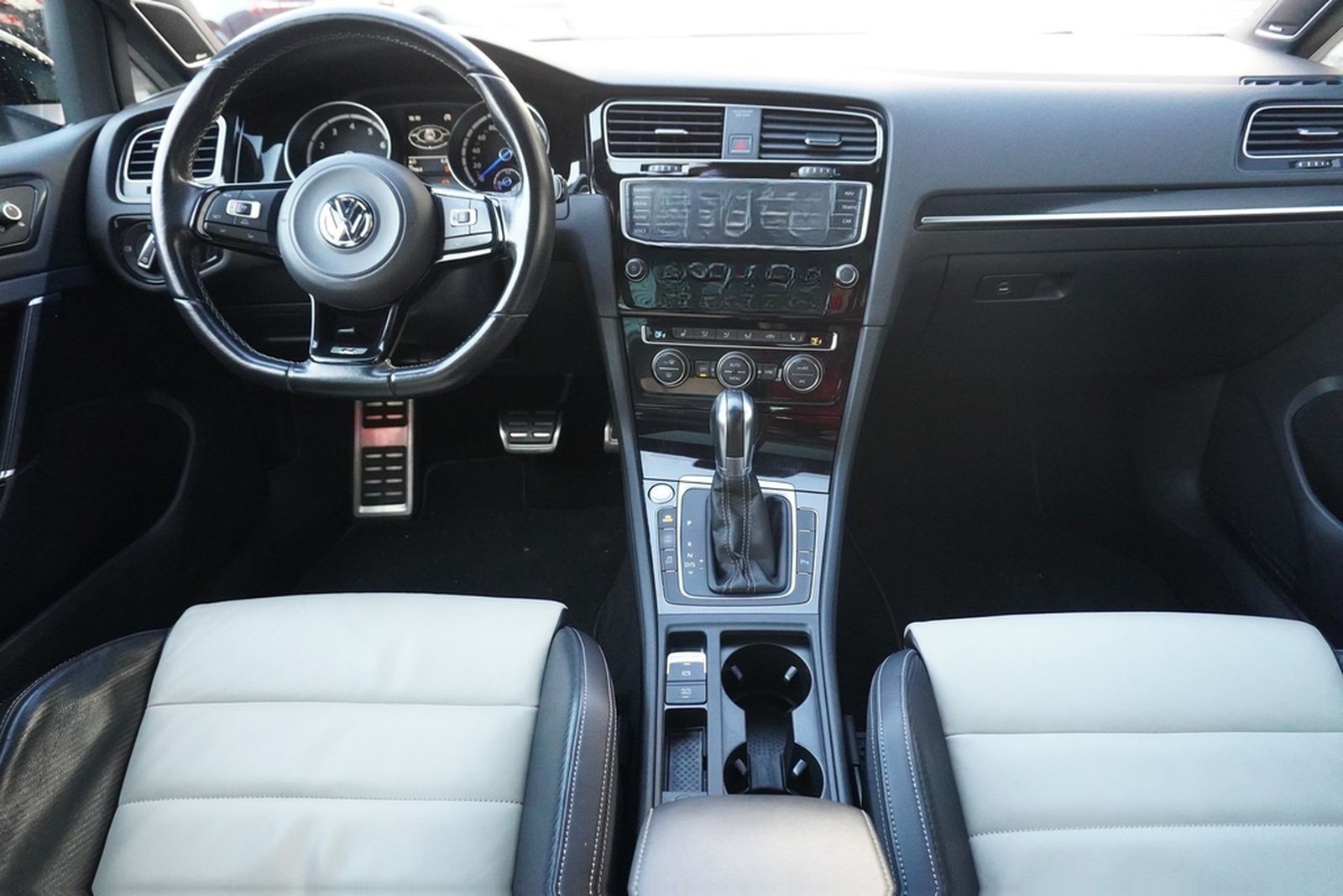 Volkswagen Golf VII Variant 2.0 TSI BMT R 4Motion NAVI ACC foto 12