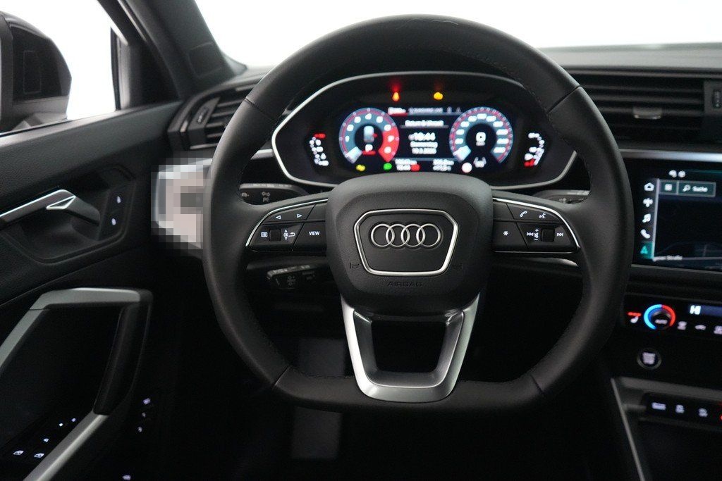 Audi Q3 Sportback 40 TFSI quattro S tronic MMI Navi foto 14