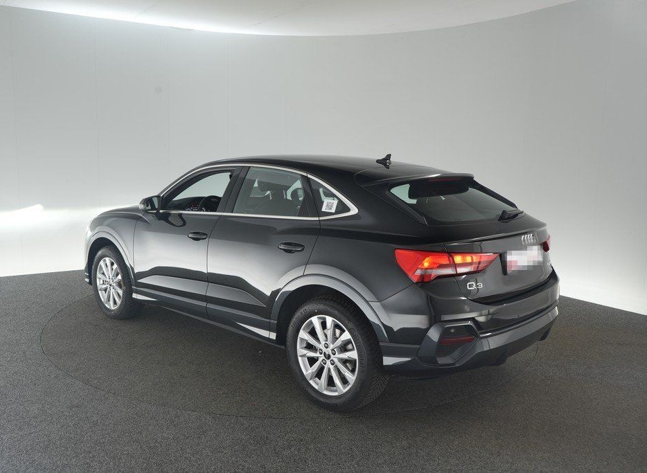 Audi Q3 Sportback 40 TFSI quattro S tronic MMI Navi foto 8