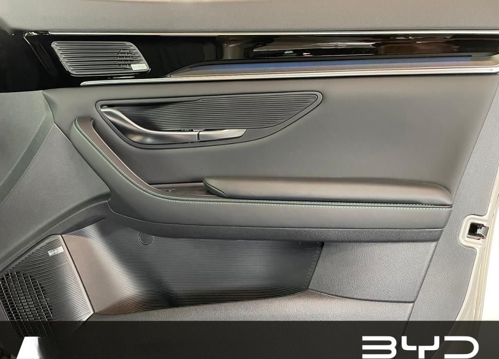 BYD SEAL U DM-i Design 360 AUT DynLicht HUD Kam. LM foto 13