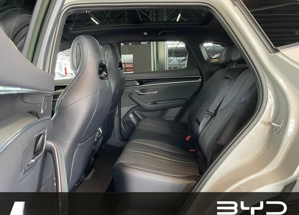 BYD SEAL U DM-i Design 360 AUT DynLicht HUD Kam. LM foto 5