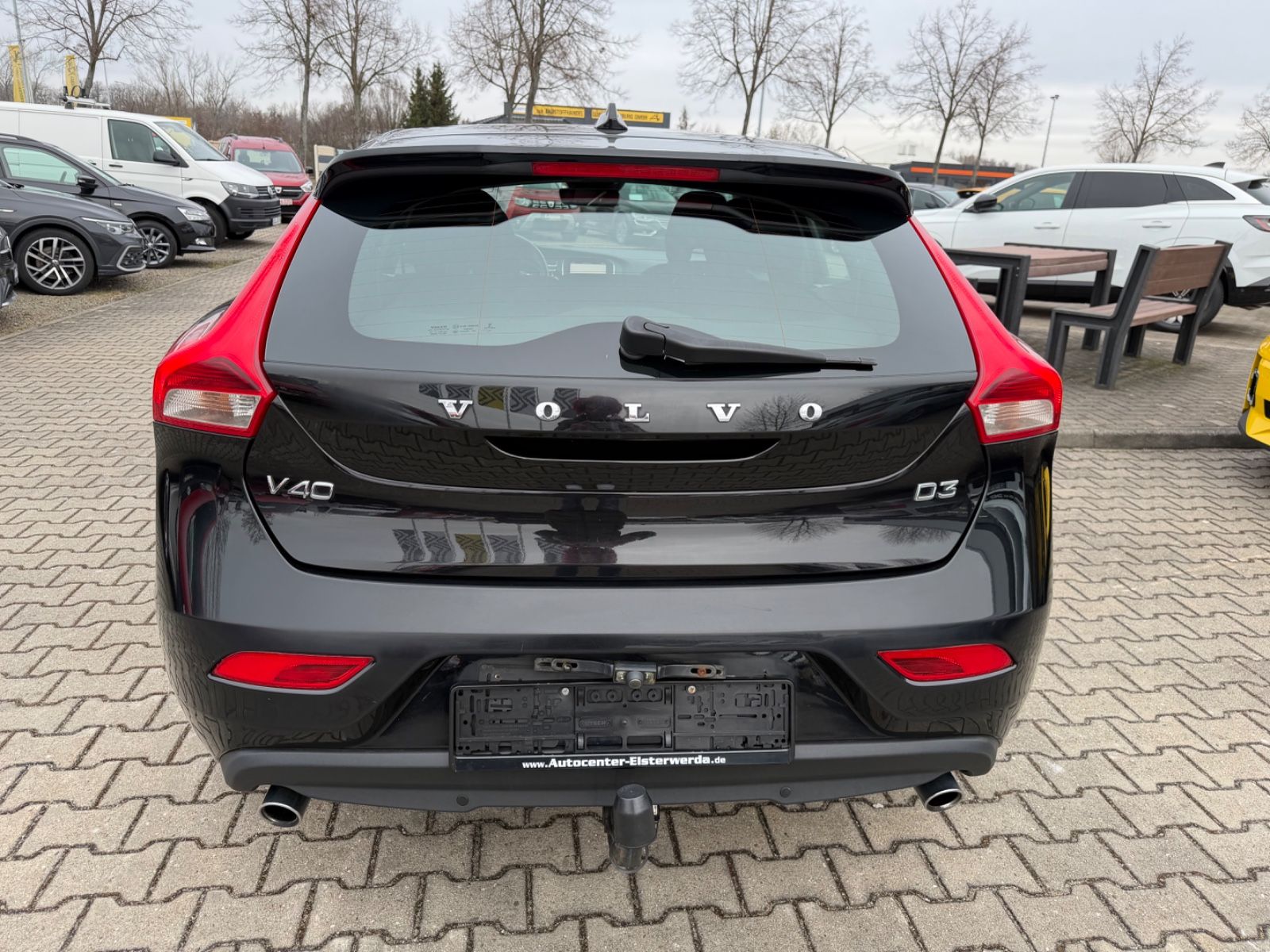 Volvo V40 Momentum 2.0 Ltr. - 110 kW Diesel foto 8