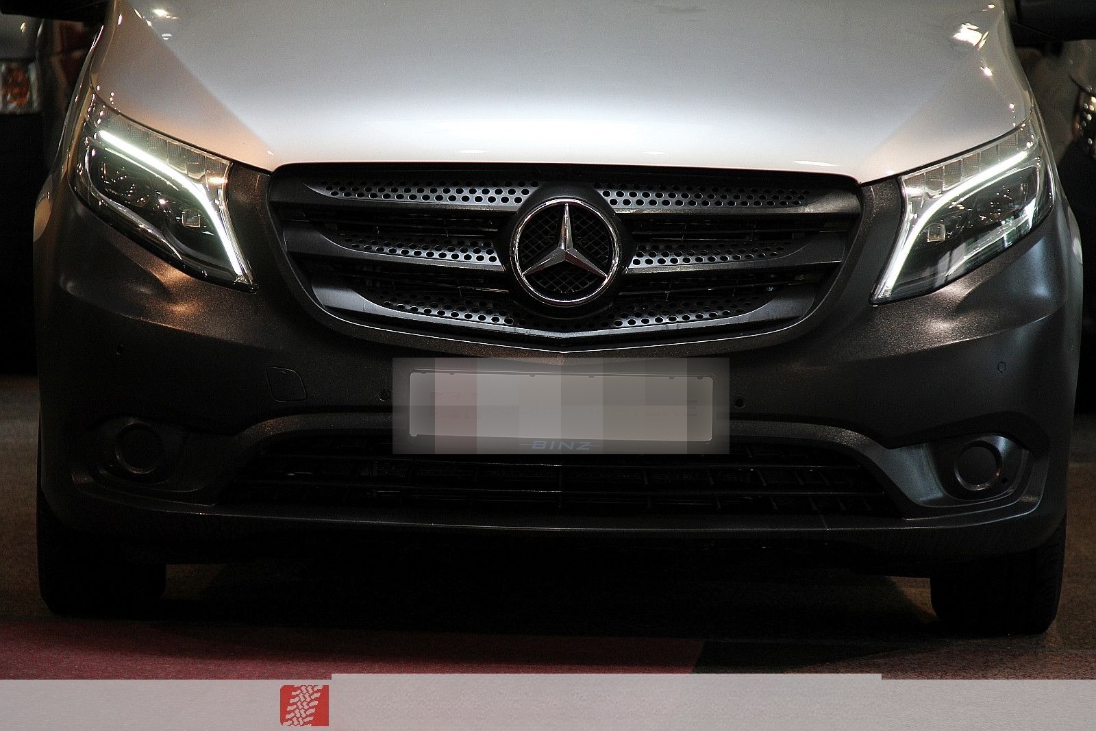 Mercedes-Benz Vito Tourer 116 lang 4Sitz AHK Büro-Wohnmobil foto 6
