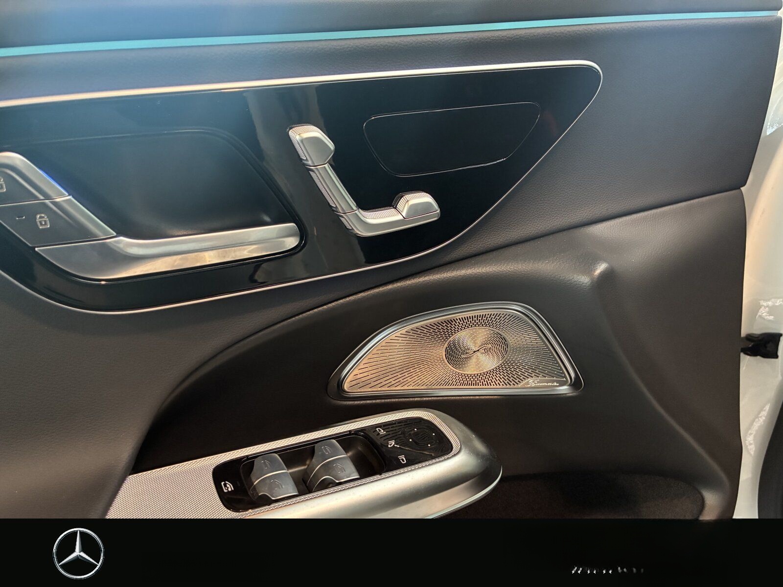 Mercedes-Benz E 220 d AMG Pano*Burm-4D*360*Digital*Memo*Distro foto 22