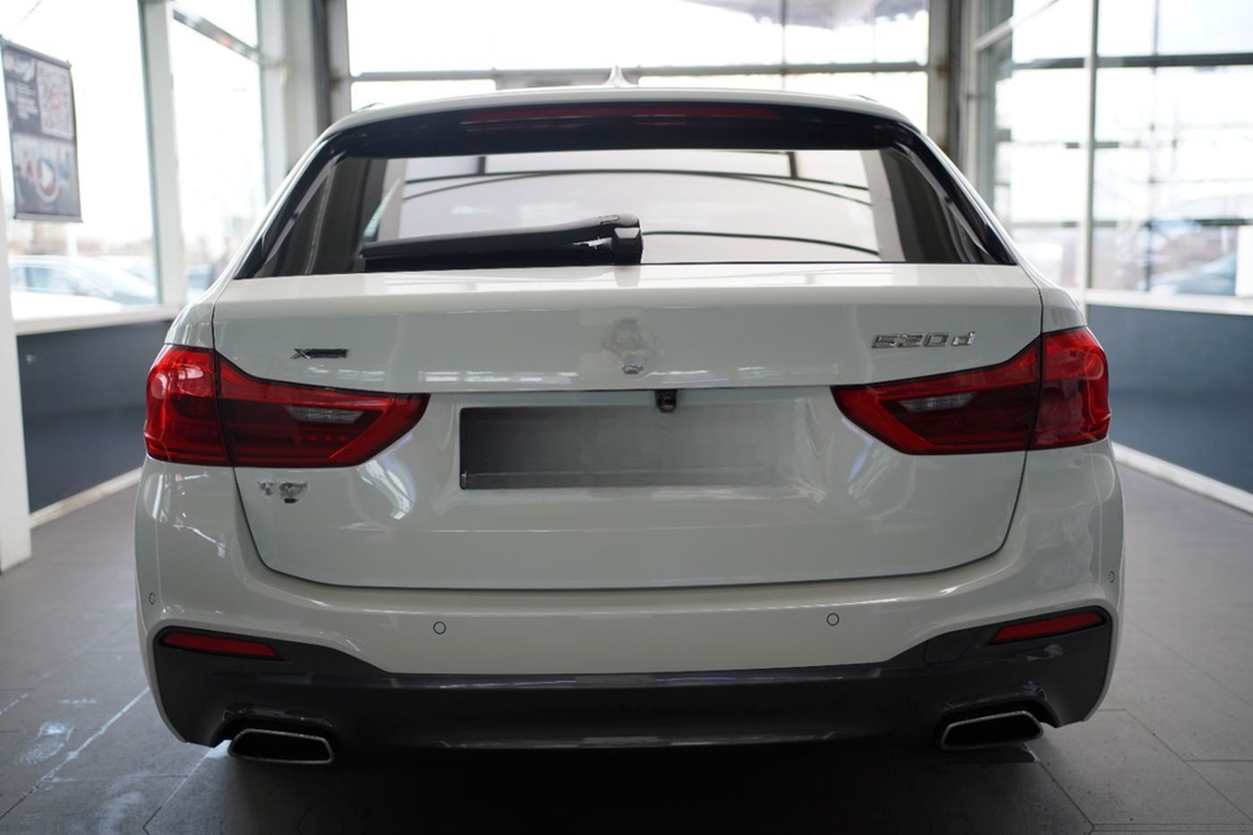 BMW 530d xDrive M Sport Standheizung+PanoramaGlasdac foto 12