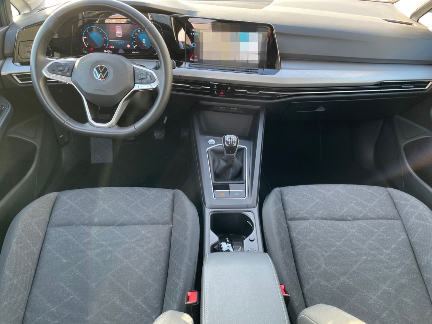 Volkswagen Golf 8 2.0 TDI Life MATRIX/NAVI/KAMERA/PANO/5J.G foto 10