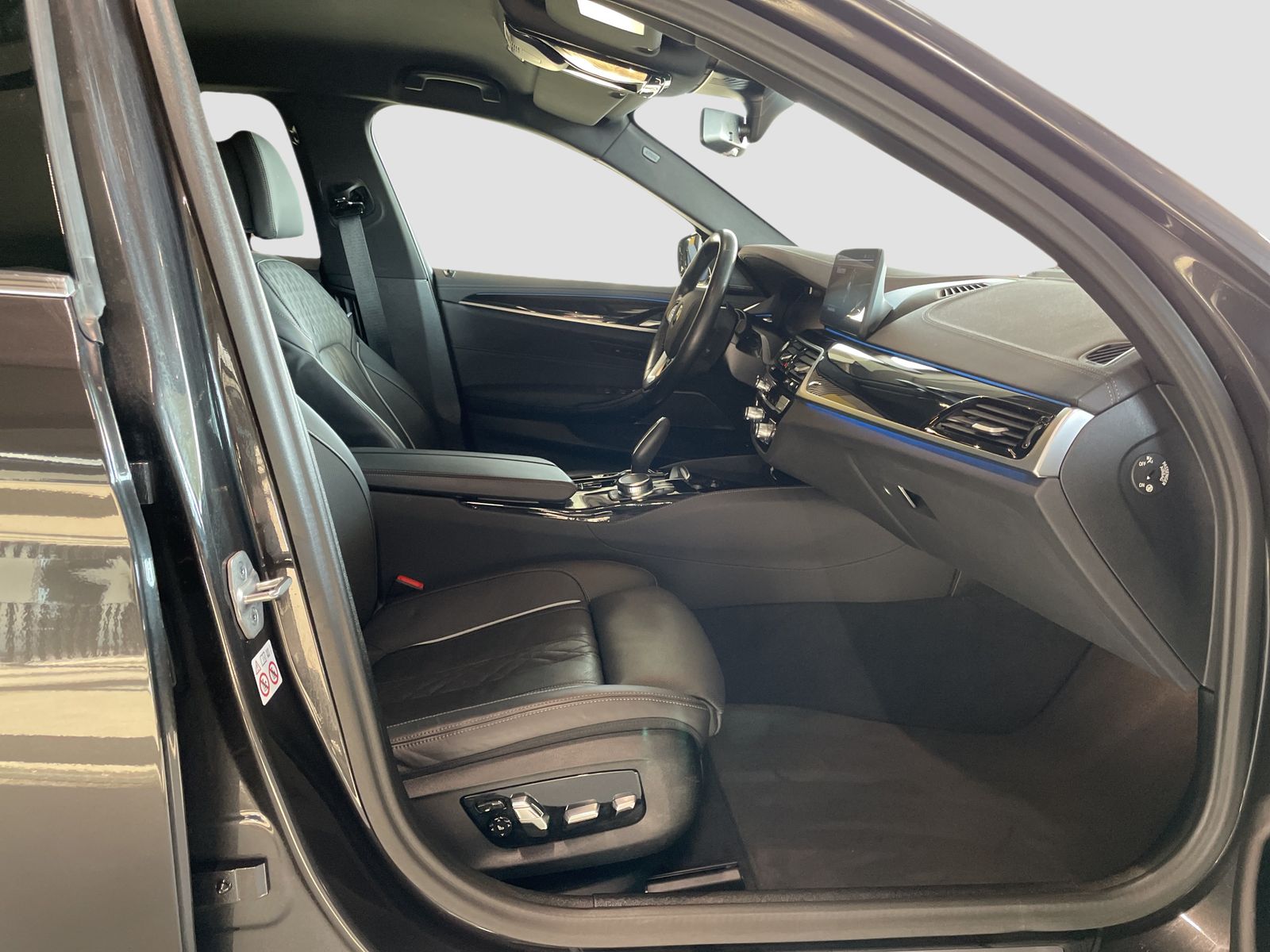 BMW 545e xDrive Limousine Massage Driv.Assist.Prof foto 8