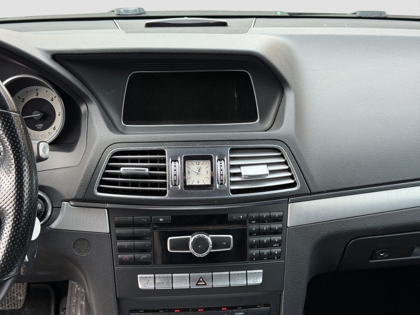 Mercedes-Benz E 220 CDI Cabrio 7G Airscarf LED Multikontursitz foto 16