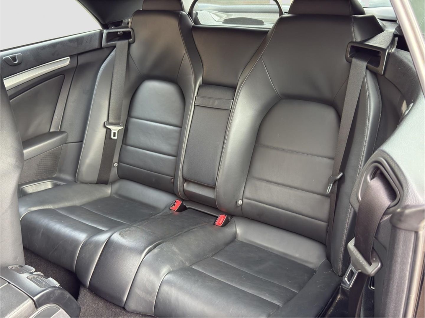 Mercedes-Benz E 220 CDI Cabrio 7G Airscarf LED Multikontursitz foto 19