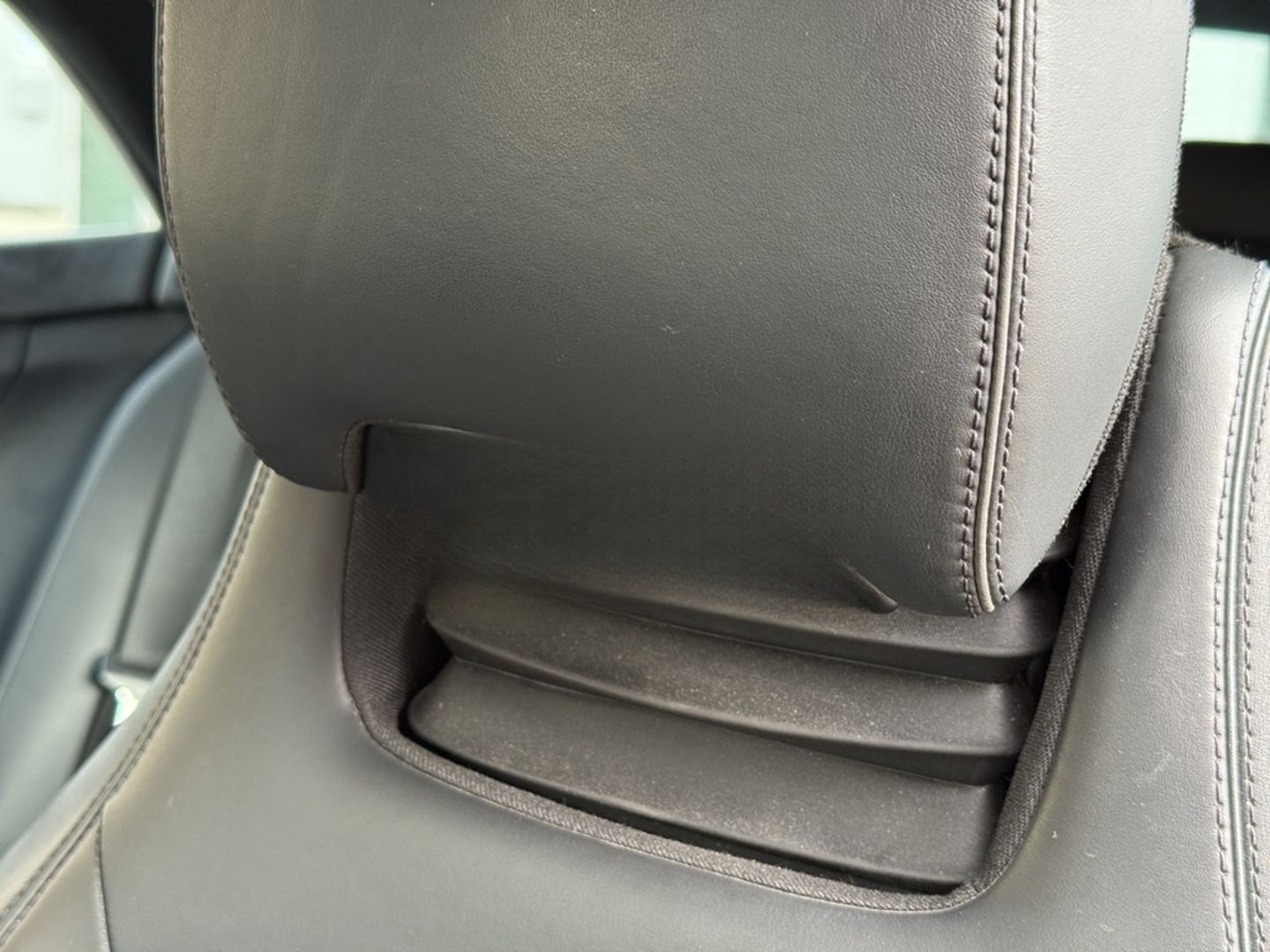 Mercedes-Benz E 220 CDI Cabrio 7G Airscarf LED Multikontursitz foto 24