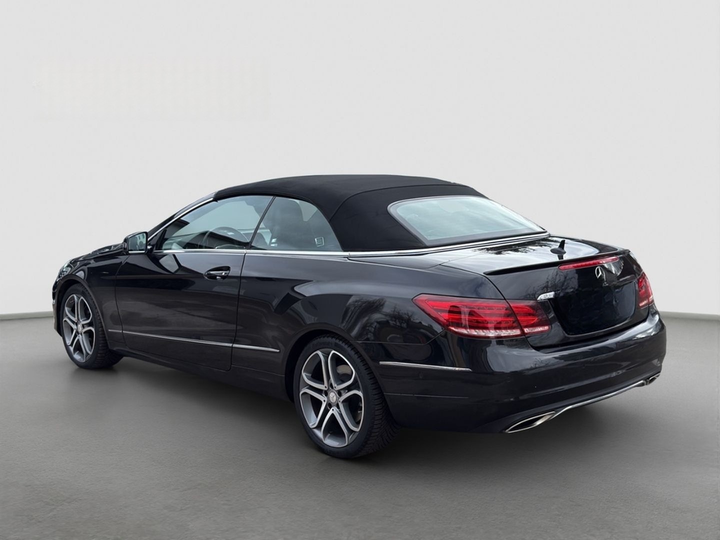 Mercedes-Benz E 220 CDI Cabrio 7G Airscarf LED Multikontursitz foto 4