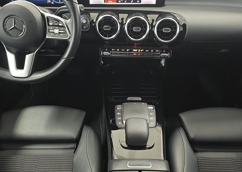 Mercedes-Benz CLA 200 d SB PROGRESSIVE LED AHK KAMERA DAB foto 17