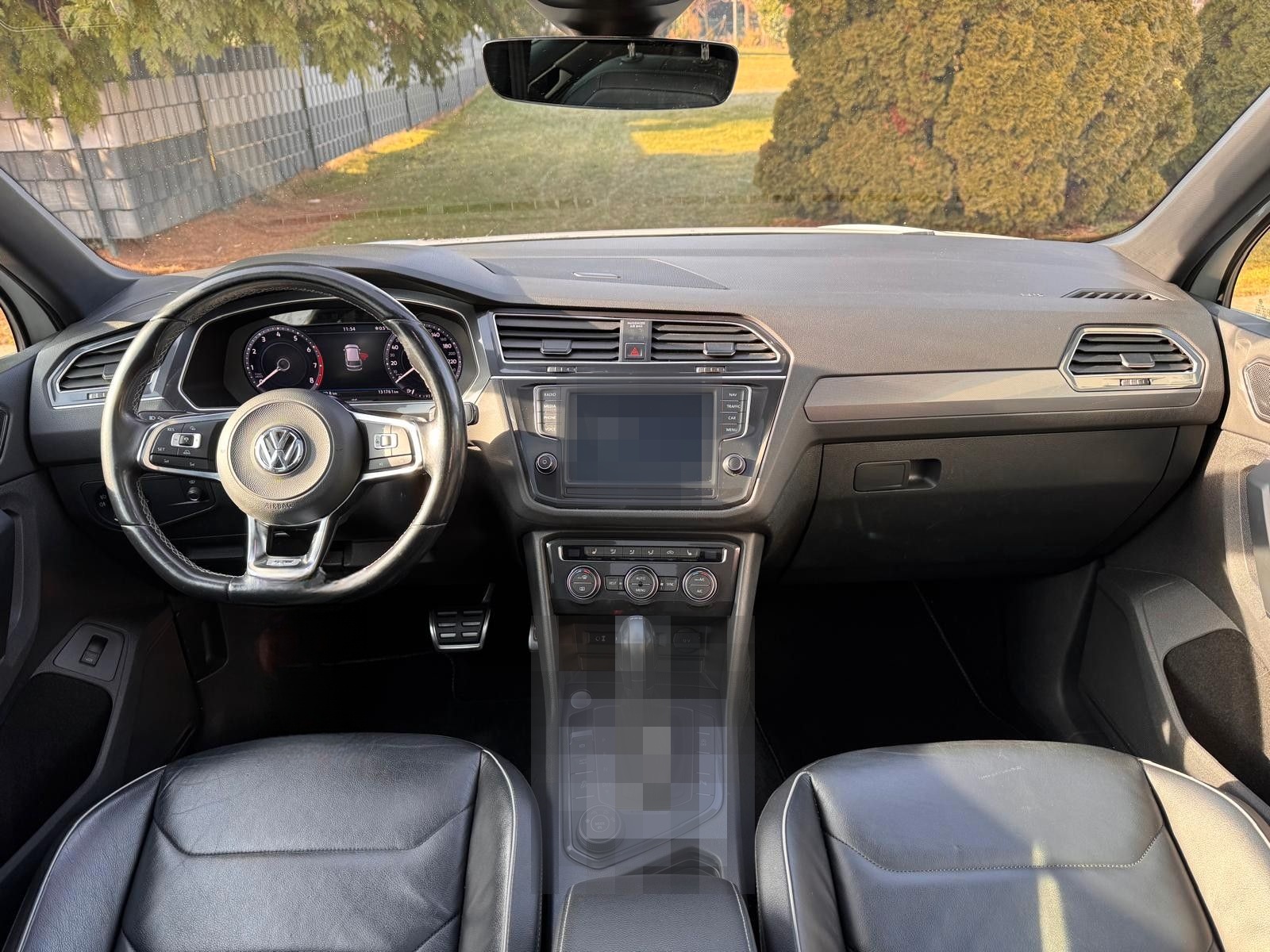 Volkswagen Tiguan Highline 4Motion*R-LINE/PANO/HUD* foto 14