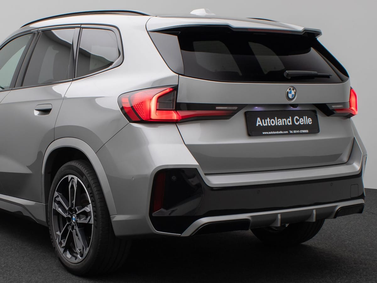 BMW X1 xD23i M Sport 360°HUD DAB H K AHK Komfort 19 foto 16