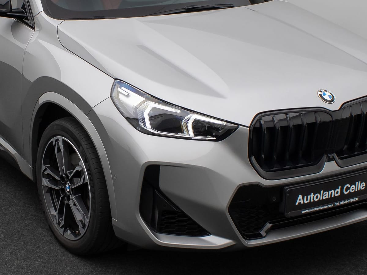 BMW X1 xD23i M Sport 360°HUD DAB H K AHK Komfort 19 foto 18