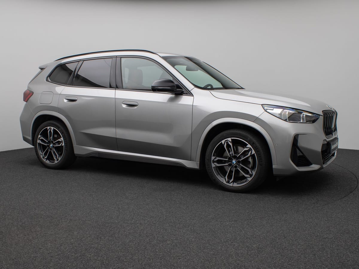 BMW X1 xD23i M Sport 360°HUD DAB H K AHK Komfort 19 foto 4