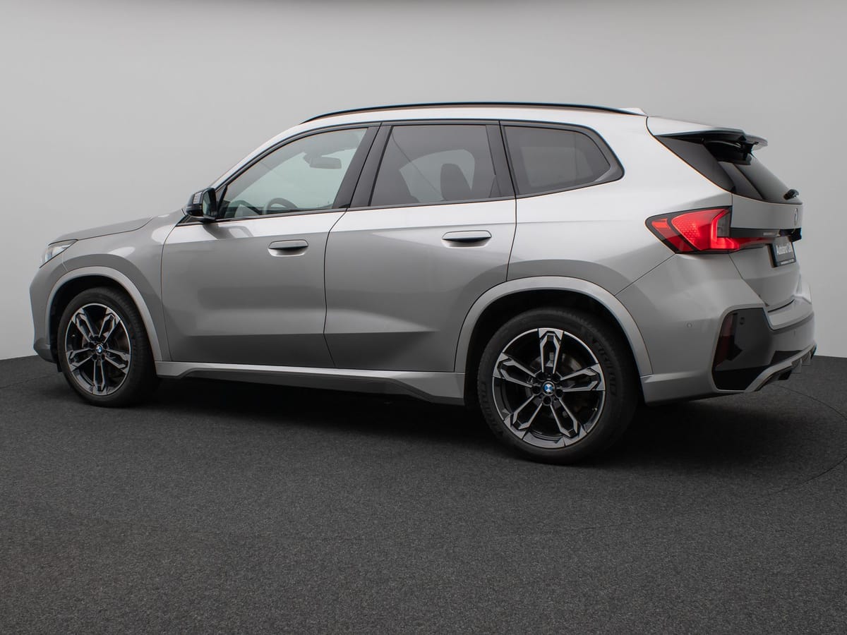 BMW X1 xD23i M Sport 360°HUD DAB H K AHK Komfort 19 foto 10