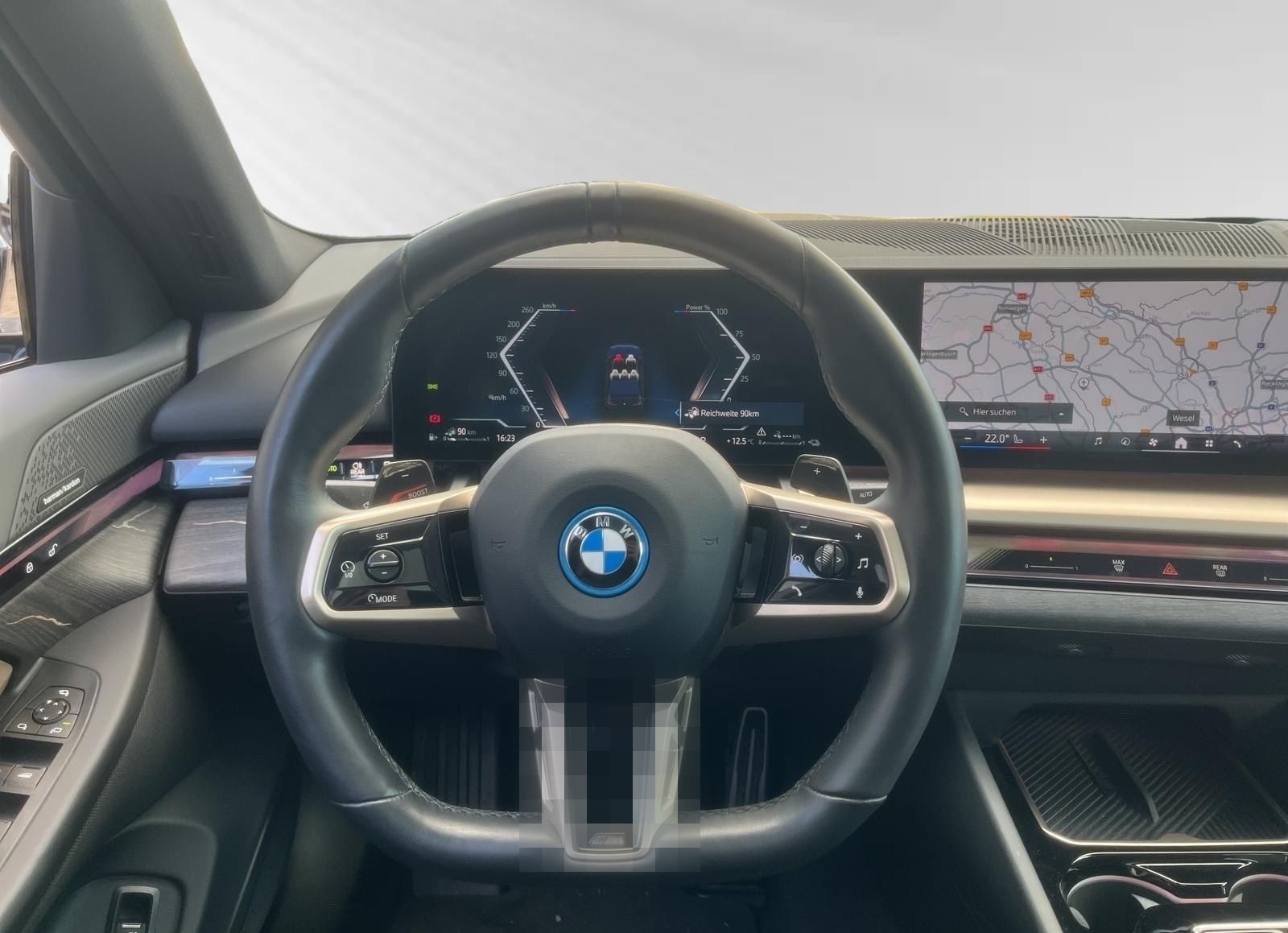 BMW 550e xDrive M Sport|AHK|Pano|Autobahnass.|H/K foto 12