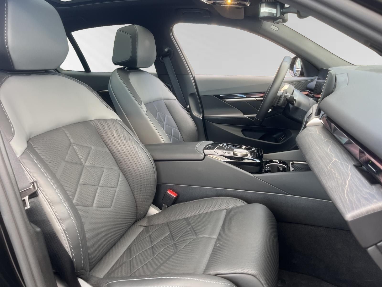 BMW 550e xDrive M Sport|AHK|Pano|Autobahnass.|H/K foto 9