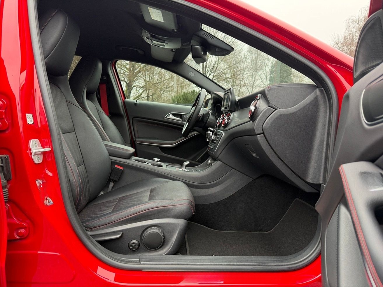 Mercedes-Benz GLA 45 AMG 4M 1.Hand DTR/Leder/Kamera/20'/Night foto 4