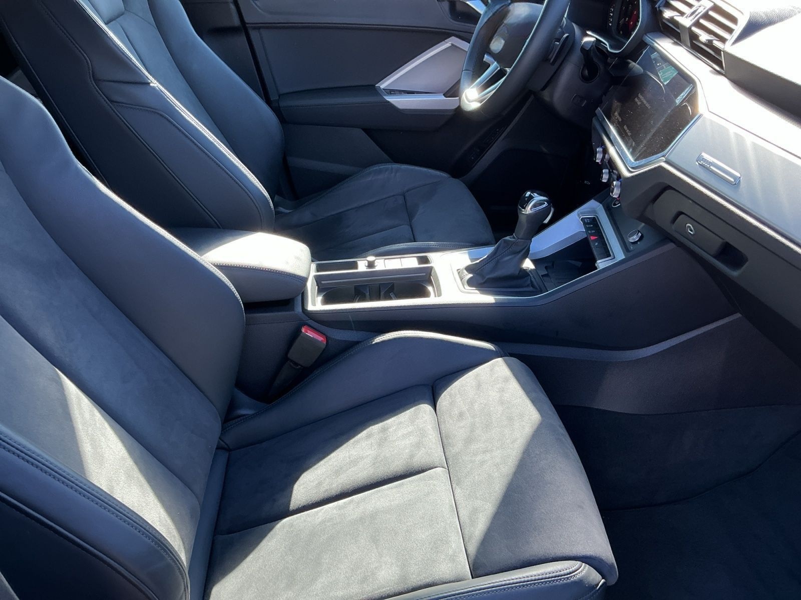 Audi Q3 Sportback 35 TDI S-TR S-LINE LED+NAVI+RFK+ACC foto 13