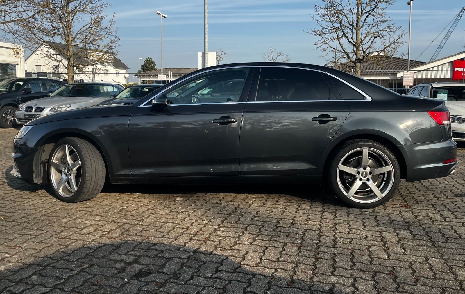 Audi A4 Lim. 35 TDI sport *Xenon/Navi/PDC* foto 4